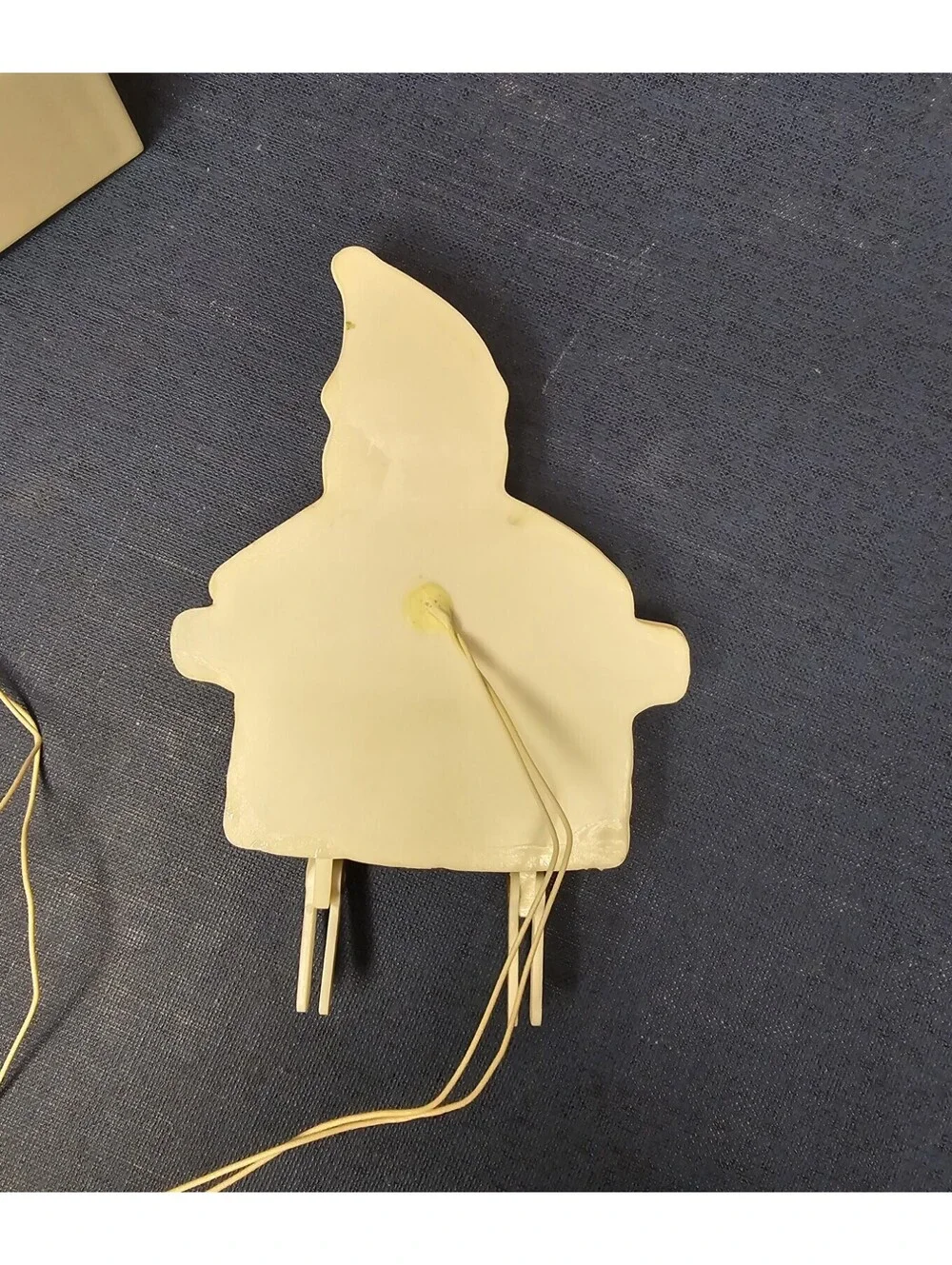 Department 56, BRITE LITES SANTA IN CHIMNEY #52673 LIGHTED VILLAGE ACCESSORY
